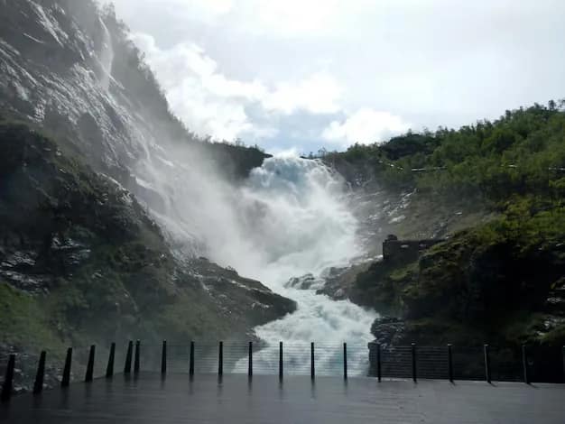 Oslo · Bergen · the fjords, Norway