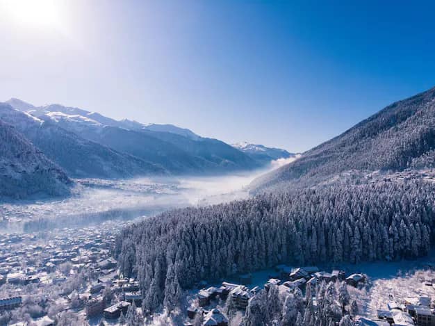 Old Manali under fresh snow after a heavy snowfall