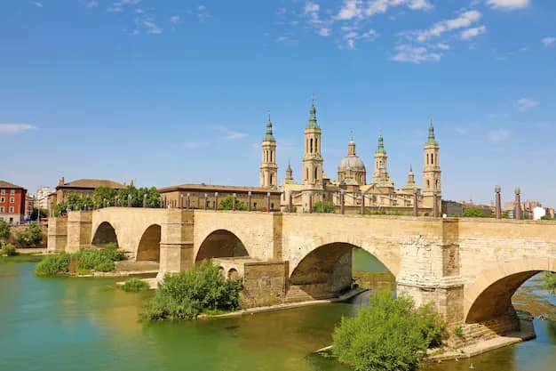 Zaragoza Travel Guide from India: Basílica del Pilar, Tapas & AVE Stopover