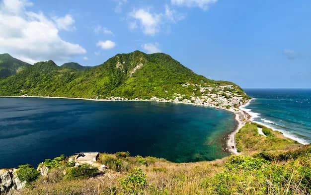 Roseau · Portsmouth · Morne Trois Pitons, Dominica