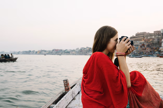 Ayodhya, Kashi & Prayagraj: The Complete Spiritual Circuit Guide from Gujarat