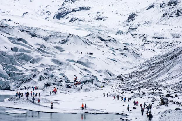 Kedarnath Yatra Guide: Registration, Best Season, the Trek and Helicopter Options