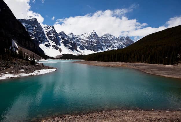 Toronto · Banff · Vancouver, Canada